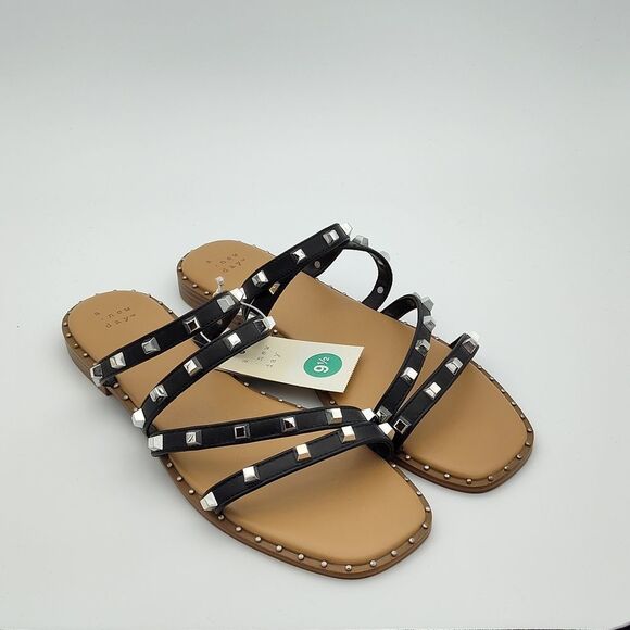 New A New Day Strappy Sadals - Picture 2 of 7